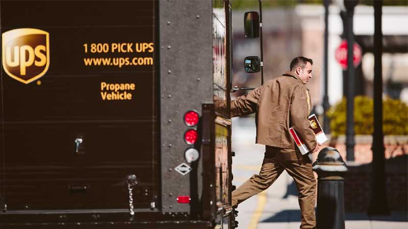 راهنمای خرید UPS پارکینگ